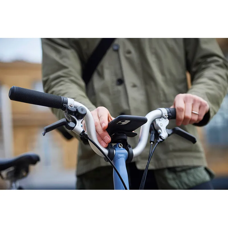 Brompton Quad Lock Phone Mount 25.4mm with Universal Adaptor-4